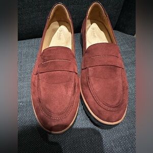 Women’s Loafers in Rich Burgundy Brown